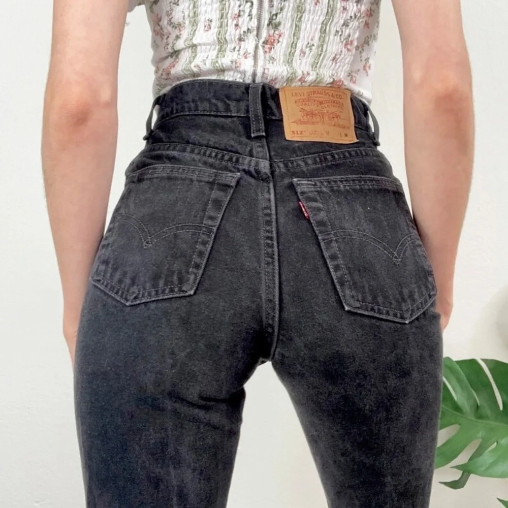 Vintage Levi's 501 Tapered Leg High Waist Jeans - Picture 1 of 10